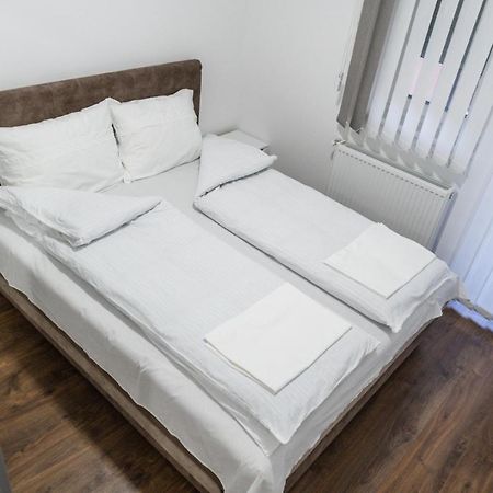 Bella Apartmani Jagodina Extérieur photo