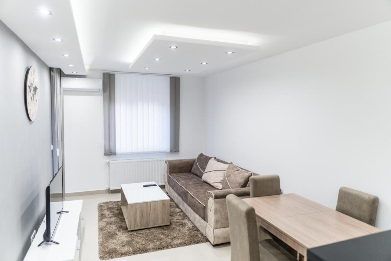 Bella Apartmani Jagodina Extérieur photo